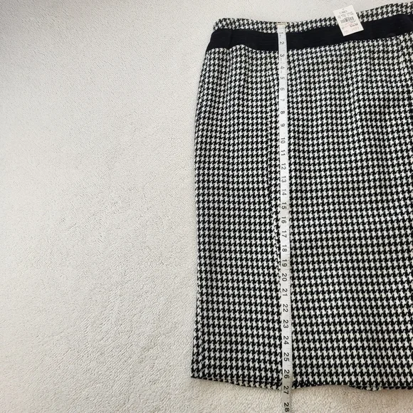 Cato Hounds Tooth Black White Straight Skirt Women's Size 16 - Picture 7 of 9